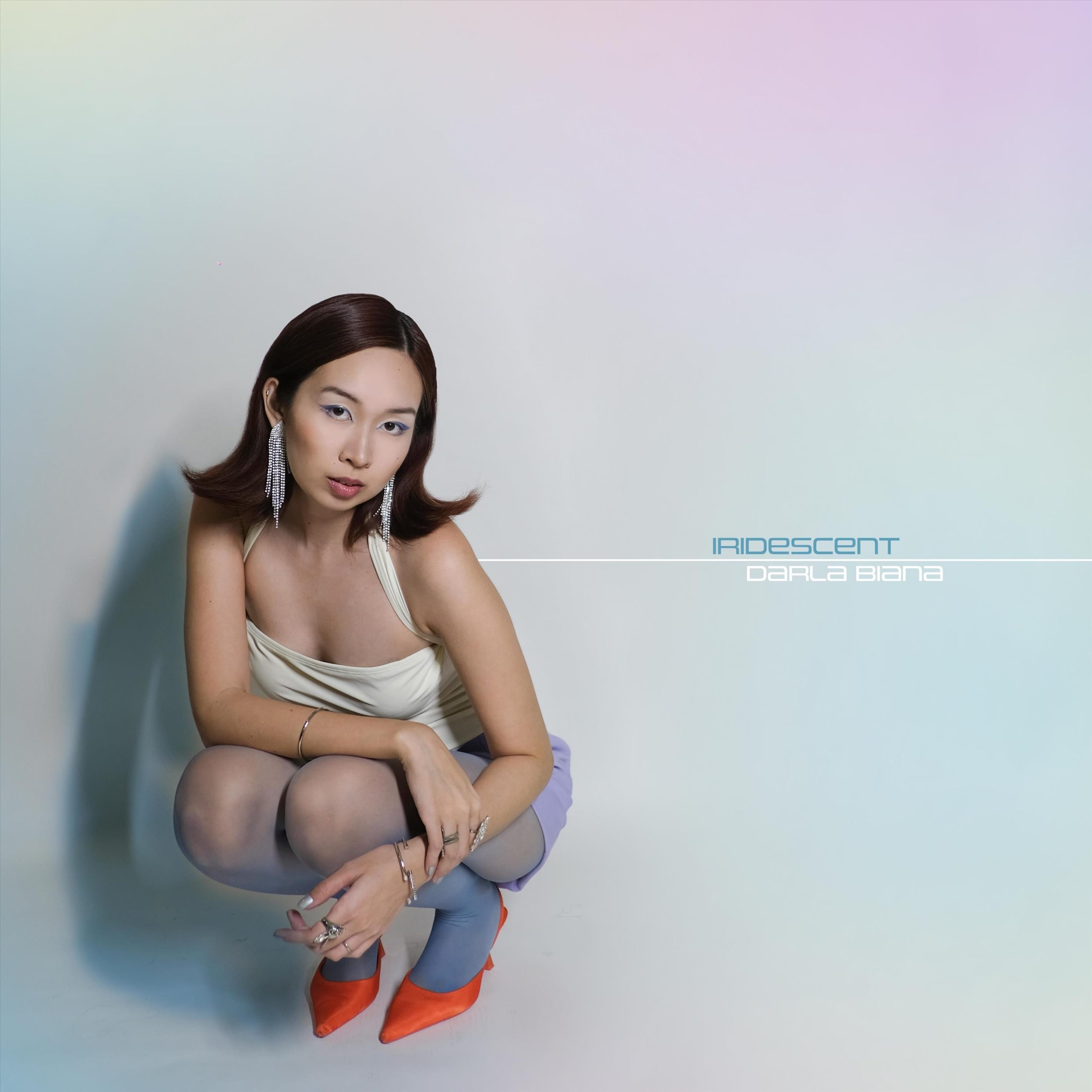 ALBUM REVIEW: Darla Biana – Iridescent